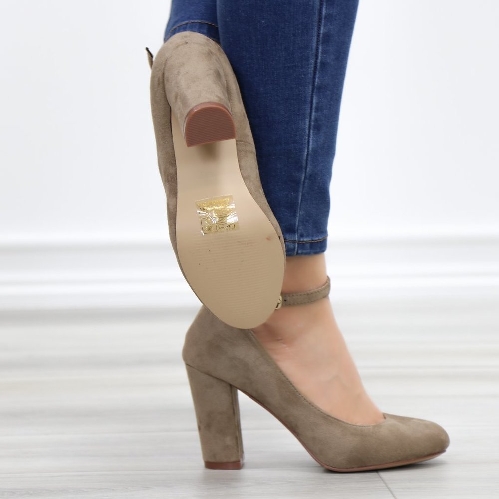 Taupe Ankle Strap Vintage Style Block Heels - Picture 14 of 14